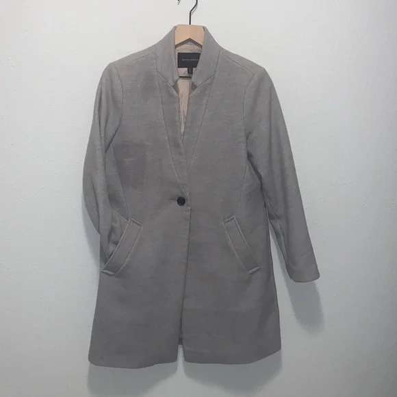 Banana Republic beautiful lined coat- size M - Picture 3 of 9